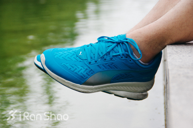 评测 | PUMA IGNITE PWRCOOL：用科技降温感动双脚？