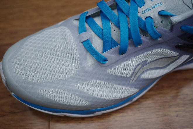 破茧化蝶——李宁超轻12代测评