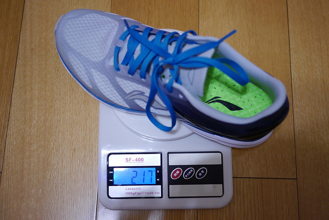 破茧化蝶——李宁超轻12代测评