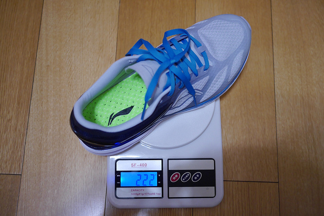 破茧化蝶——李宁超轻12代测评