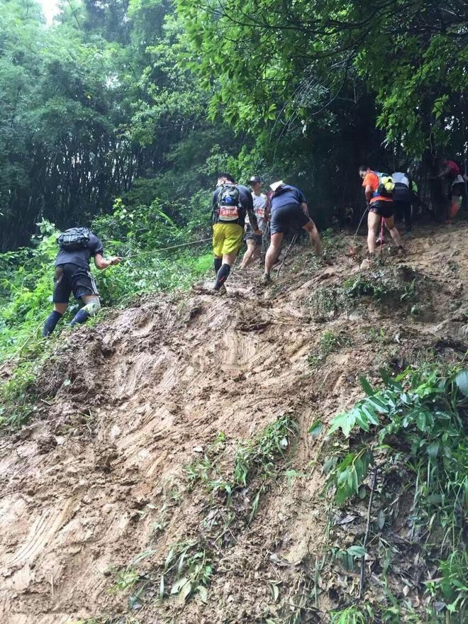 如没有那泥泞 其实你很美——记人生第一次龙洞越野赛