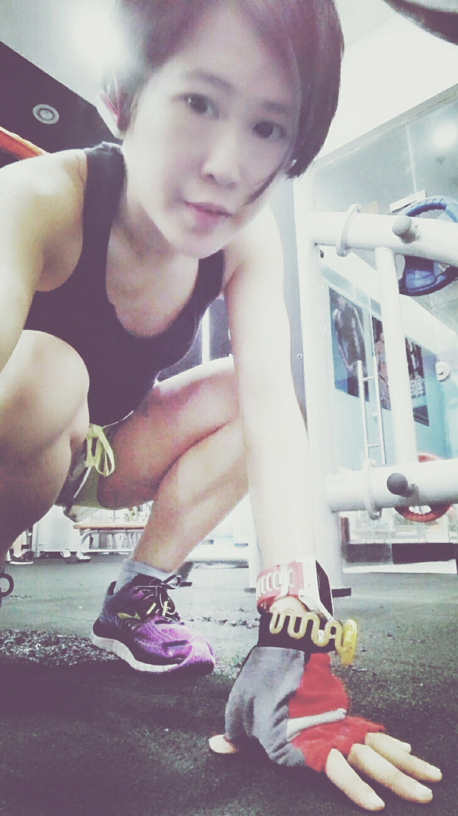 漫步云端 缓震界的劳斯莱斯——Brooks Glycerin 12深度测评