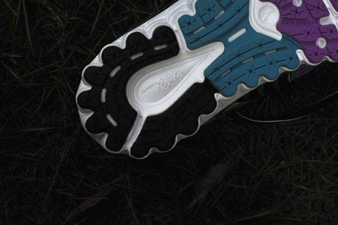 漫步云端 缓震界的劳斯莱斯——Brooks Glycerin 12深度测评