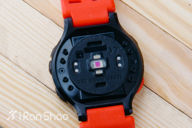 开箱 | Garmin Forerunner 225：有光的世界才完美