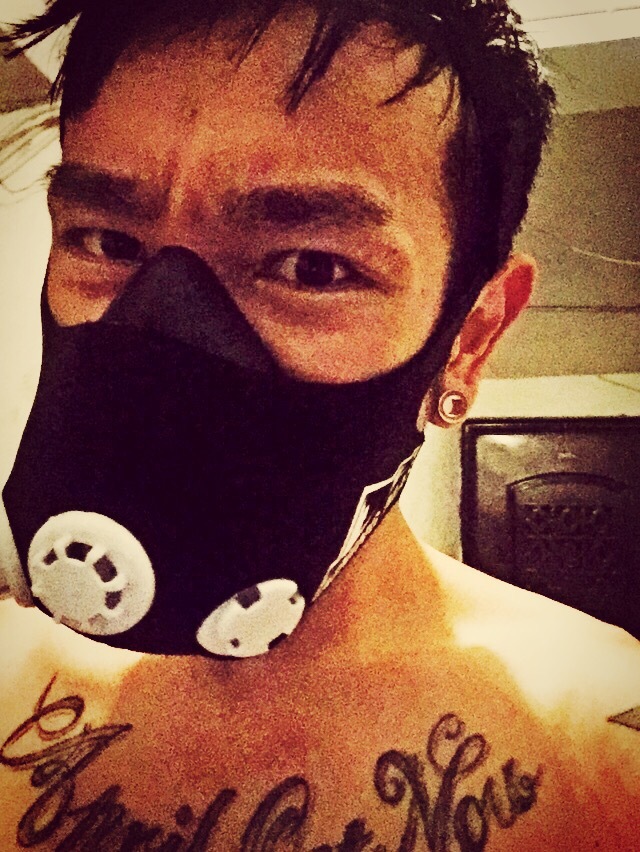 我并不把跑步当成生命里的所有，但他确是我做任何事情的正能量源泉。