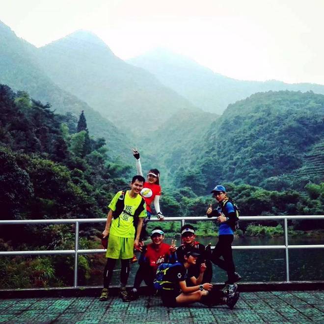 【赛道体验】 披荆斩棘目如炬，西南野，追天狼 ----奔团大腿西行追狼