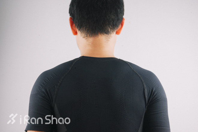 开箱 | LP SUPPORT EmbioZ：夏季穿压缩衣的正确姿势