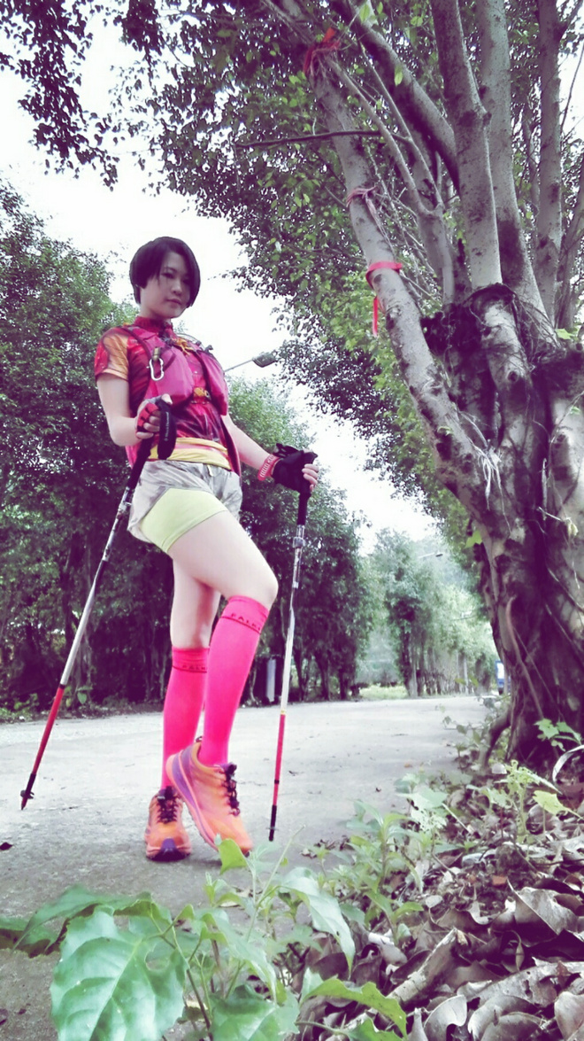 高山低谷 我的脚就是我的路——初探龙洞挑战赛路线