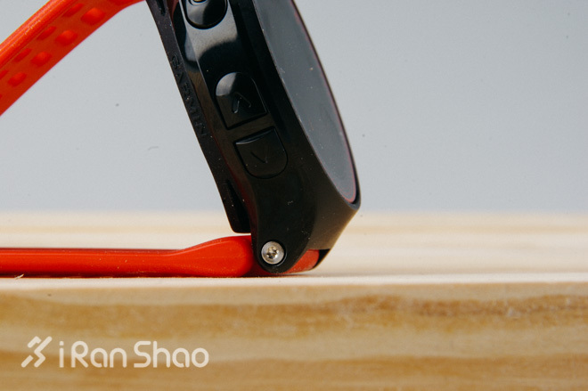 开箱 | Garmin Forerunner 225：有光的世界才完美