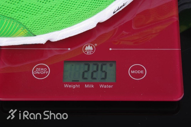 开箱 | 清风化羽，Mizuno Wave Hitogami 2开箱评测