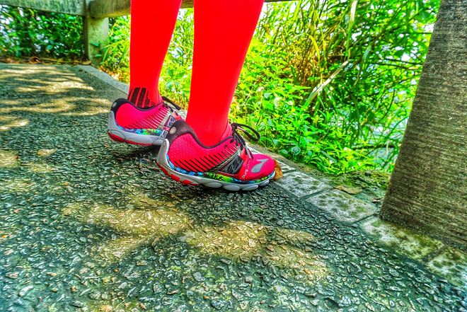 媚入骨髓 赛场上的娇粉甜心——BROOKS PURE CADENCE 4测评