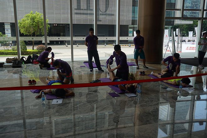 挑战自我 一场无关天气的马拉松——记第一次垂直马拉松