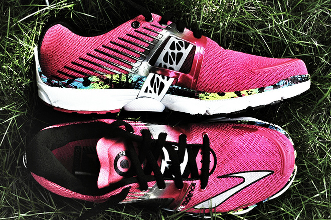 媚入骨髓 赛场上的娇粉甜心——BROOKS PURE CADENCE 4测评