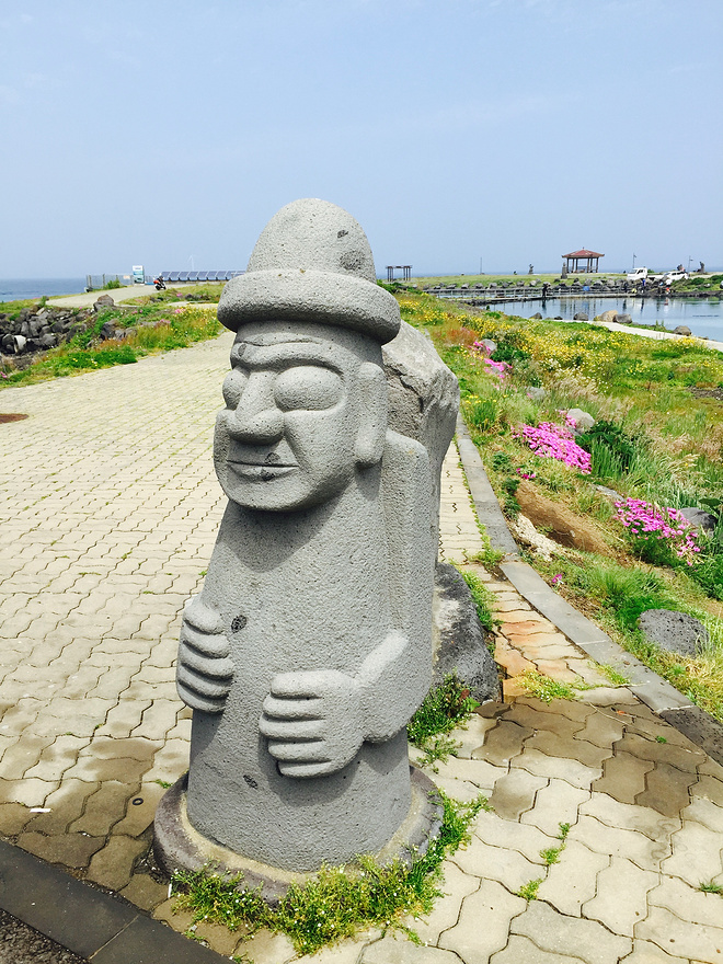 生活不只有眼前的苟且，还有吃和远方——济州岛马拉松城记