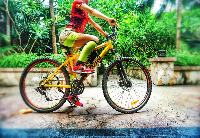 媚入骨髓 赛场上的娇粉甜心——BROOKS PURE CADENCE 4测评