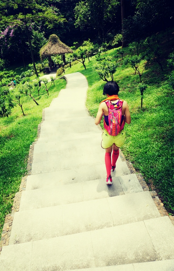 媚入骨髓 赛场上的娇粉甜心——BROOKS PURE CADENCE 4测评