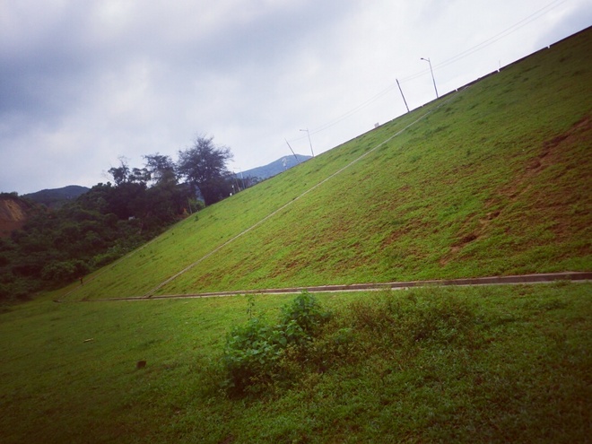 高山低谷 我的脚就是我的路——初探龙洞挑战赛路线