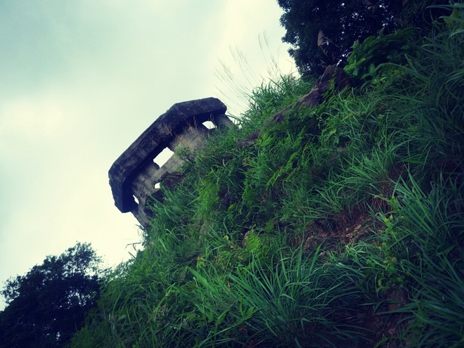 高山低谷 我的脚就是我的路——初探龙洞挑战赛路线