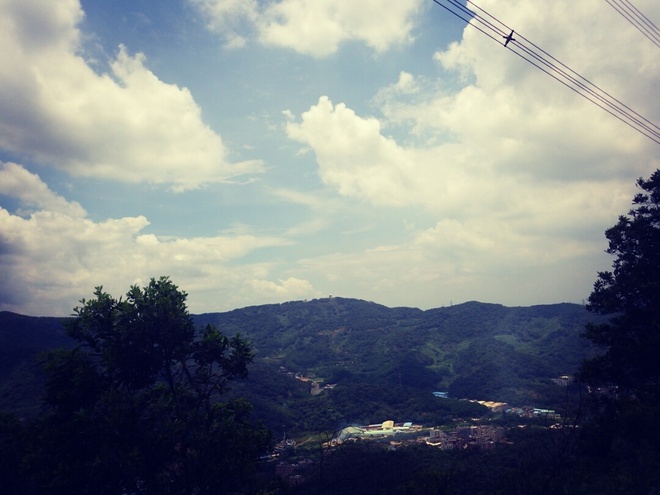 高山低谷 我的脚就是我的路——初探龙洞挑战赛路线