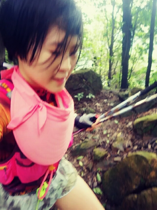 高山低谷 我的脚就是我的路——初探龙洞挑战赛路线