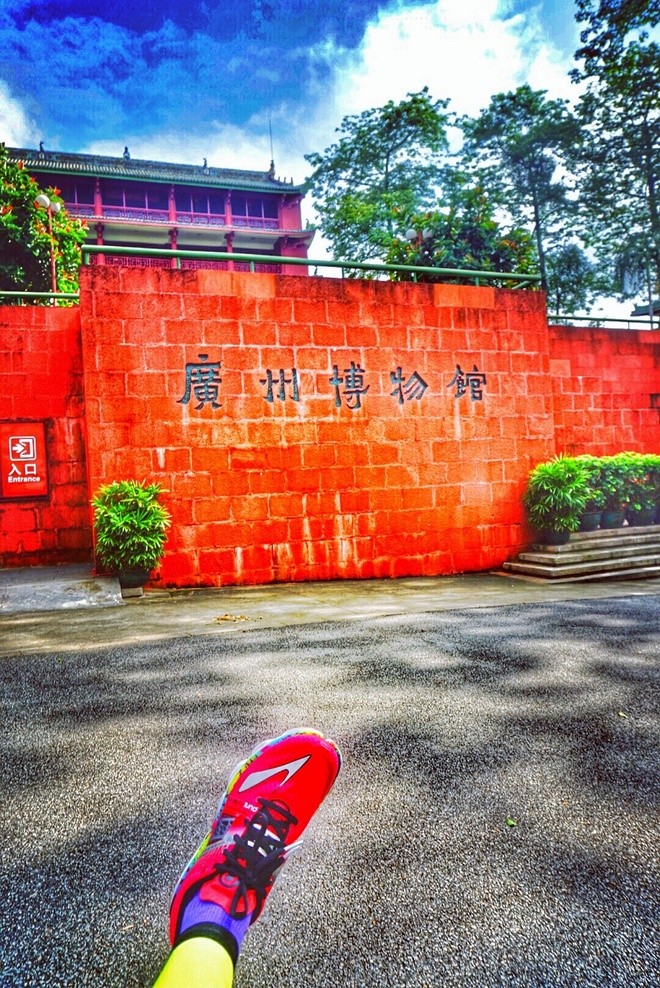 媚入骨髓 赛场上的娇粉甜心——BROOKS PURE CADENCE 4测评