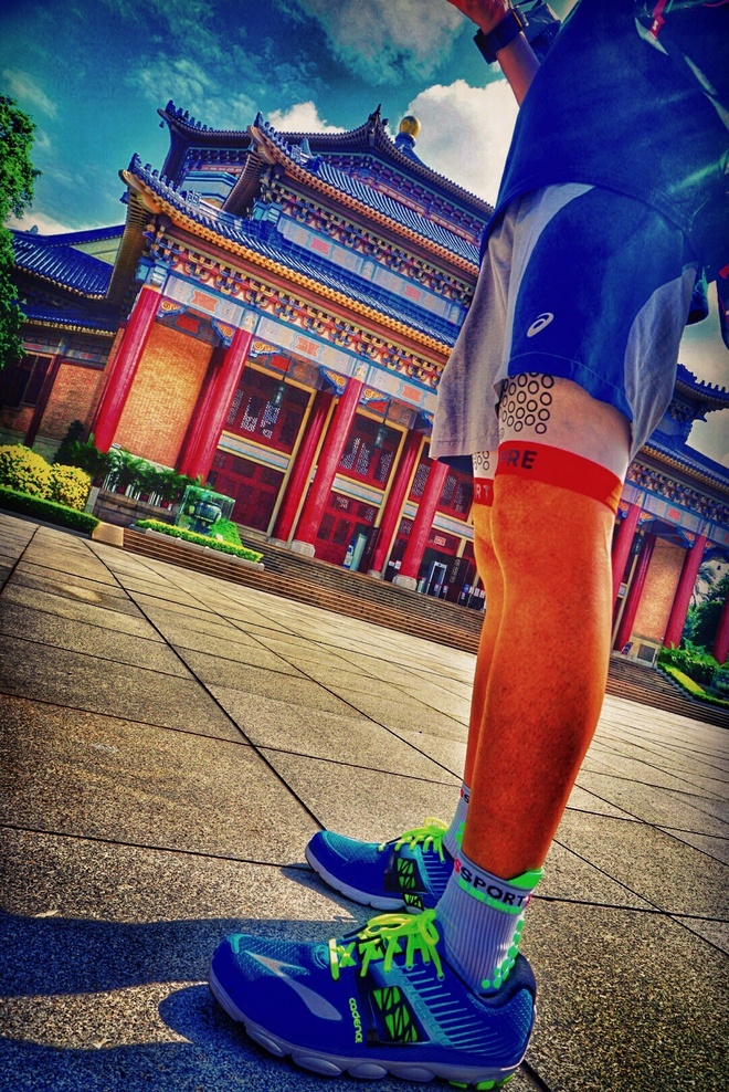 媚入骨髓 赛场上的娇粉甜心——BROOKS PURE CADENCE 4测评