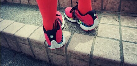 媚入骨髓 赛场上的娇粉甜心——BROOKS PURE CADENCE 4测评