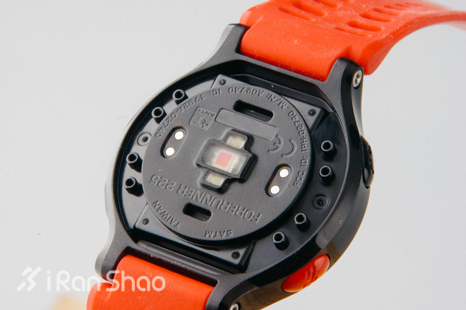 开箱 | Garmin Forerunner 225：有光的世界才完美