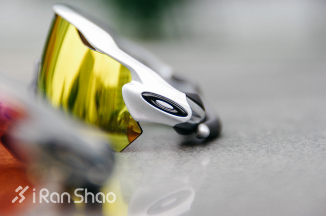 开箱｜欧克利Radar EV：视野新“镜”界