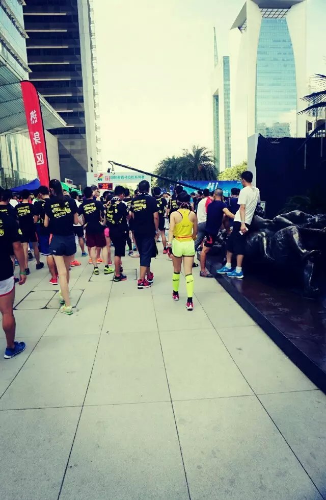 挑战自我 一场无关天气的马拉松——记第一次垂直马拉松