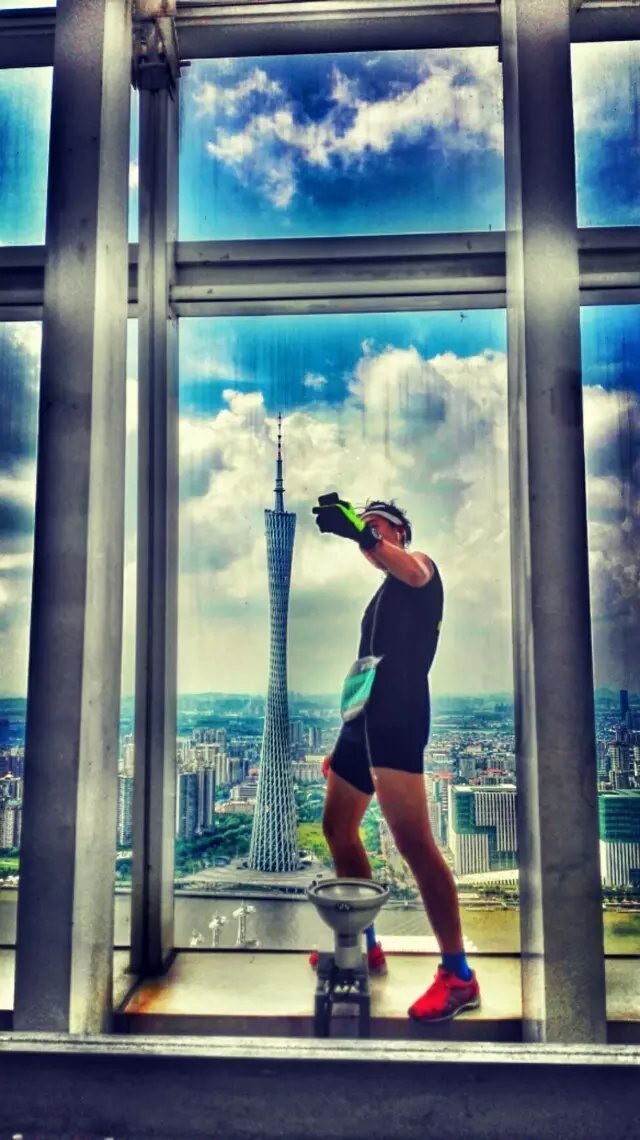 挑战自我 一场无关天气的马拉松——记第一次垂直马拉松