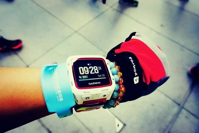 挑战自我 一场无关天气的马拉松——记第一次垂直马拉松