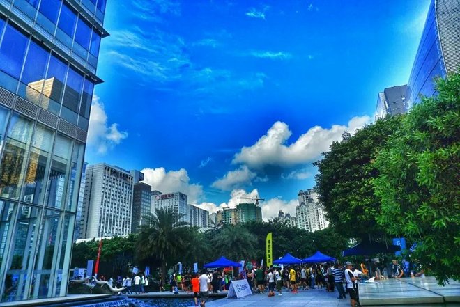 挑战自我 一场无关天气的马拉松——记第一次垂直马拉松