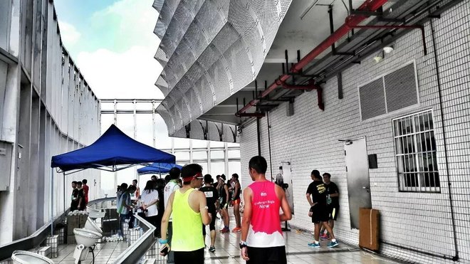 挑战自我 一场无关天气的马拉松——记第一次垂直马拉松