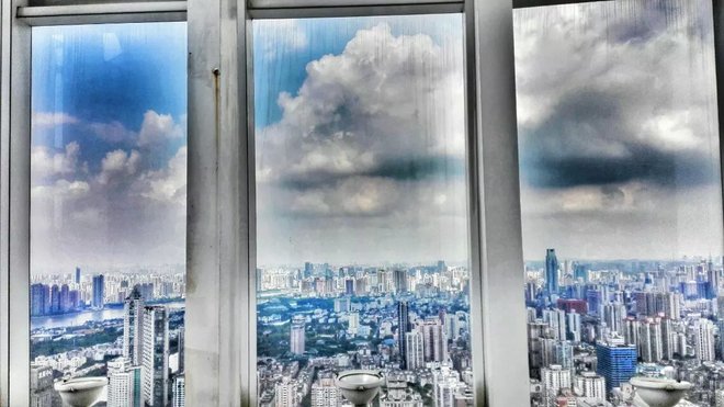 挑战自我 一场无关天气的马拉松——记第一次垂直马拉松