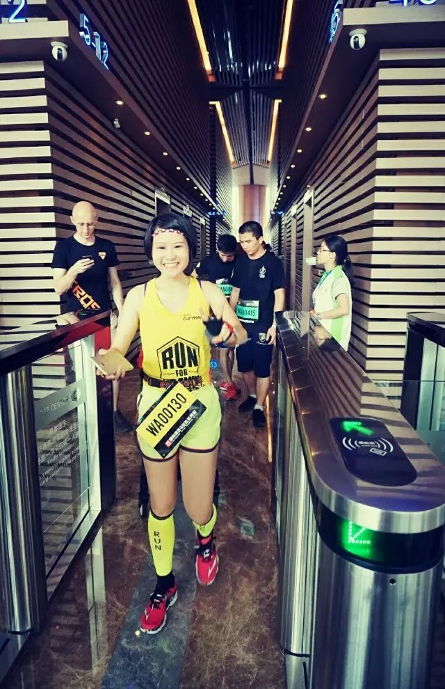 挑战自我 一场无关天气的马拉松——记第一次垂直马拉松