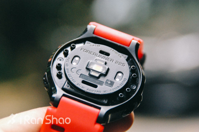评测 | 用光敲开新世界，Garmin Forerunner 225 深度体验