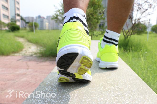 评测 | 赤兔，一款智能超轻的战靴