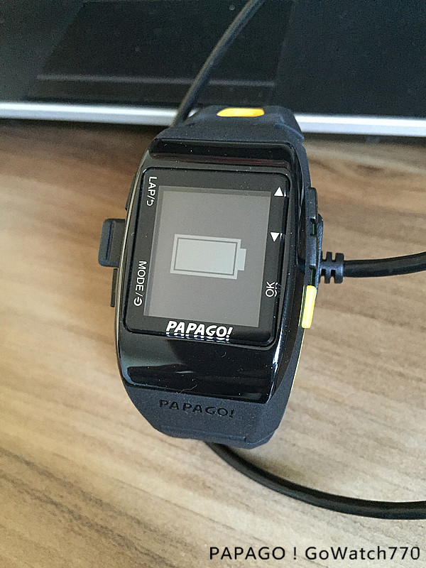 PAPAGO！GoWatch770 GPS手表测评
