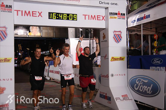 书影音 | 从166公斤到铁人三项：逆境花开，花香不败