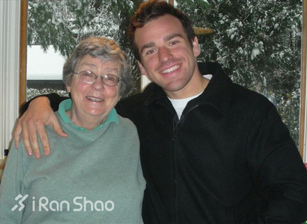 书影音 | 从166公斤到铁人三项：逆境花开，花香不败