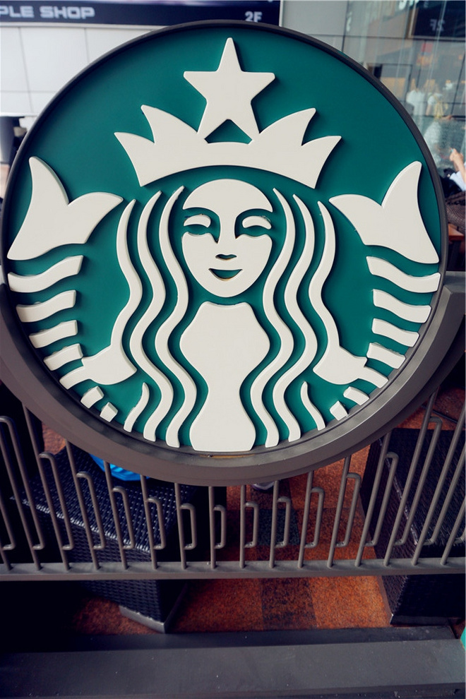 追追赶赶 在高处凝望世界流动——记第二场垂直马拉松