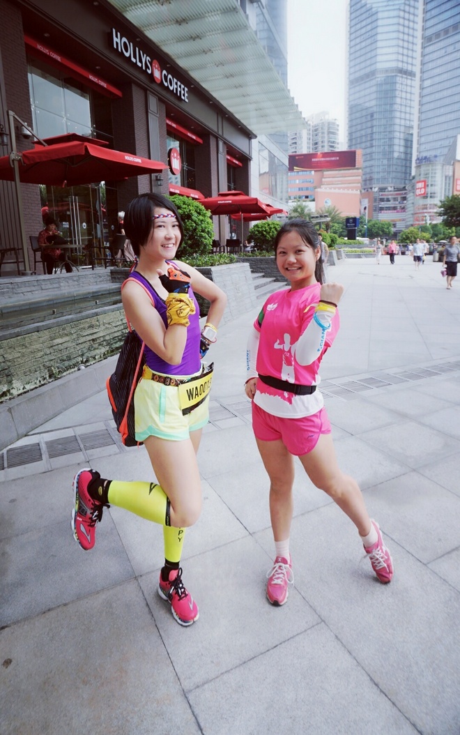 追追赶赶 在高处凝望世界流动——记第二场垂直马拉松