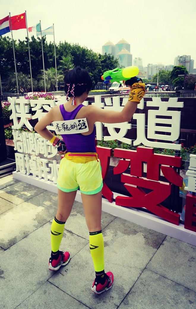 追追赶赶 在高处凝望世界流动——记第二场垂直马拉松