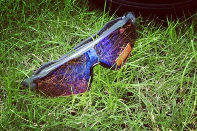 流光溢彩 你当我是浮夸吧 ——OAKLEY Radar EV 开箱文