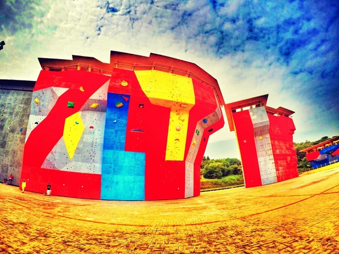 紫迷心窍  回馈双眼一场科幻盛宴——OAKLEY Radar EV 深度测评