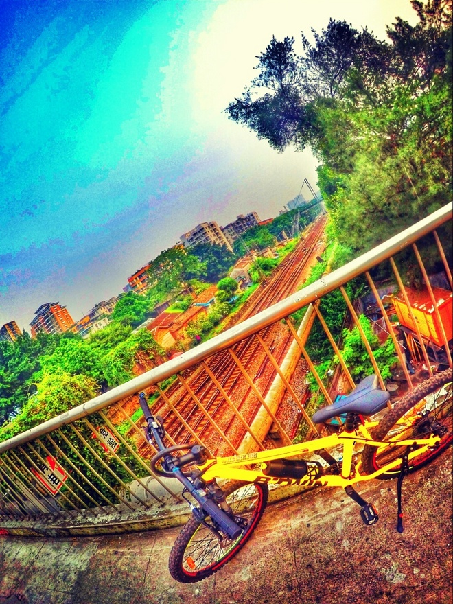 紫迷心窍  回馈双眼一场科幻盛宴——OAKLEY Radar EV 深度测评