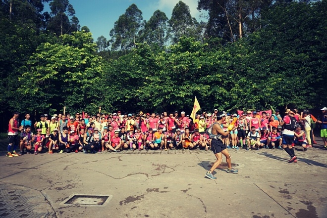 紫迷心窍  回馈双眼一场科幻盛宴——OAKLEY Radar EV 深度测评