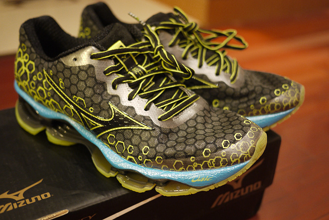 爱跑步的胖友福音——Mizuno Wave Prophecy 3评测