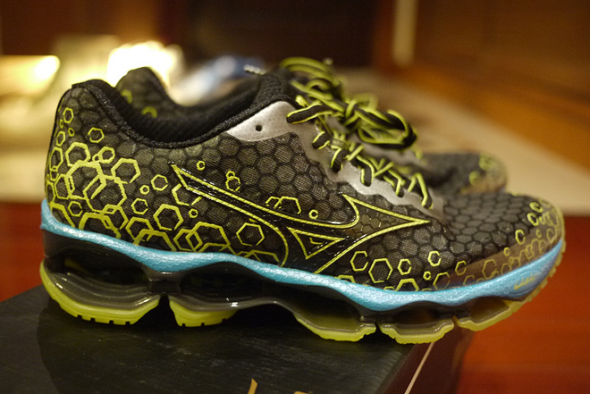 爱跑步的胖友福音——Mizuno Wave Prophecy 3评测